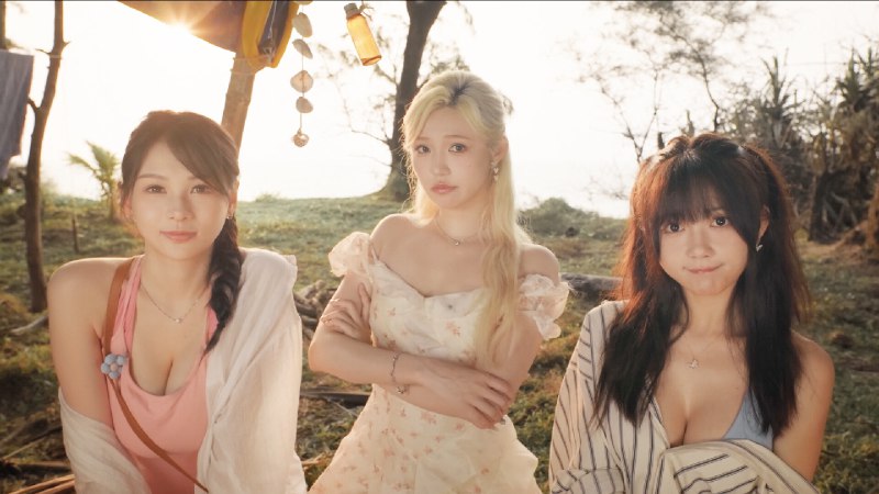 荒岛求生：逃出美女岛/Island Survival这是一款“恋爱养成”+“探索合成”的真人互动影游