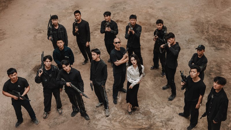 逆袭重启/Rebooted Fate刚毕业就遭遇金融危机失业在家的齐念，偶然从一位老乞丐手中得到了《逆袭重启》的秘籍，然而，他未曾意识到，这本秘籍不仅改变了他的人生轨迹，还揭开了现实世界的一层面纱